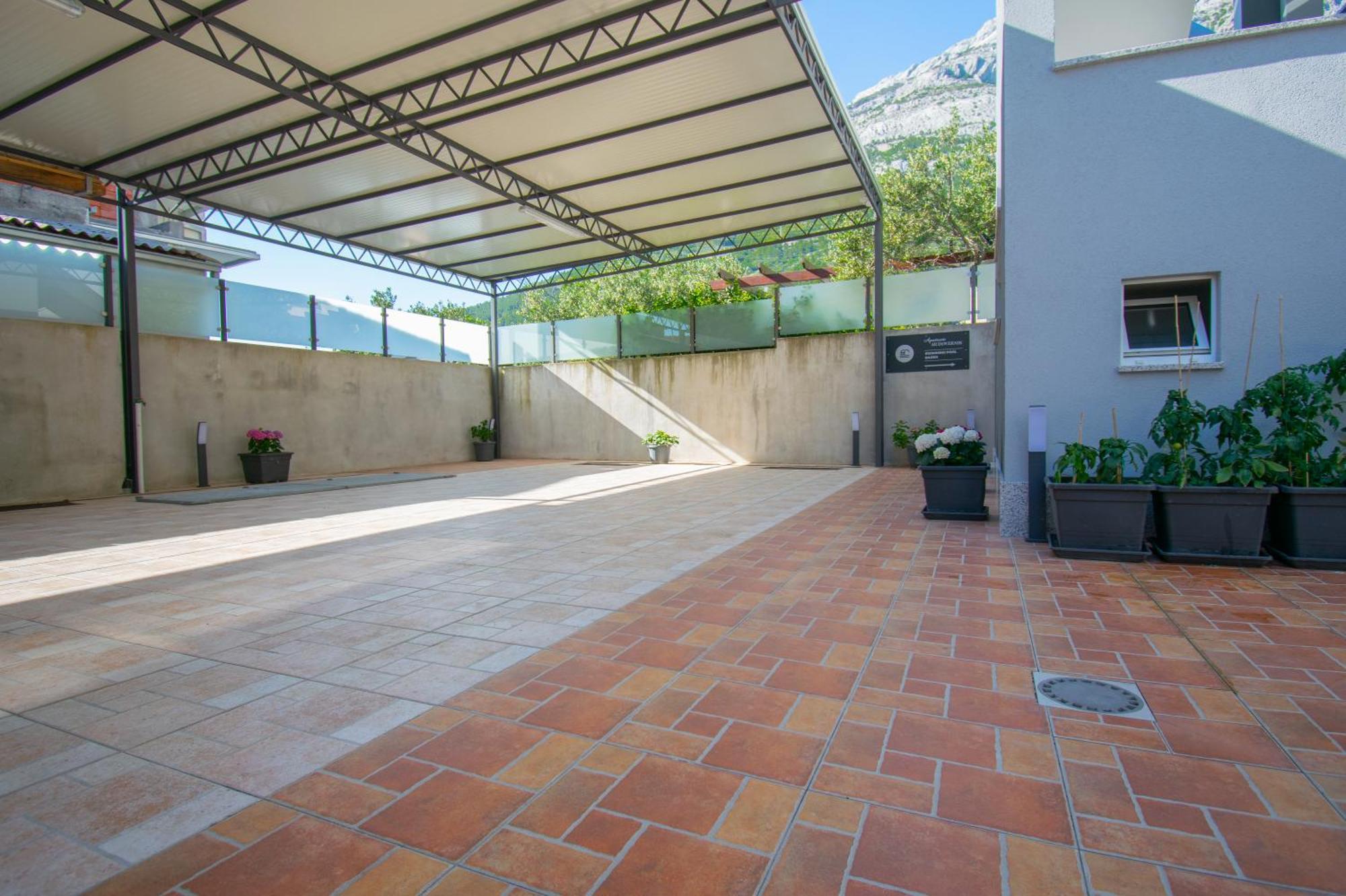 Hudovernik Apartment Baska Voda