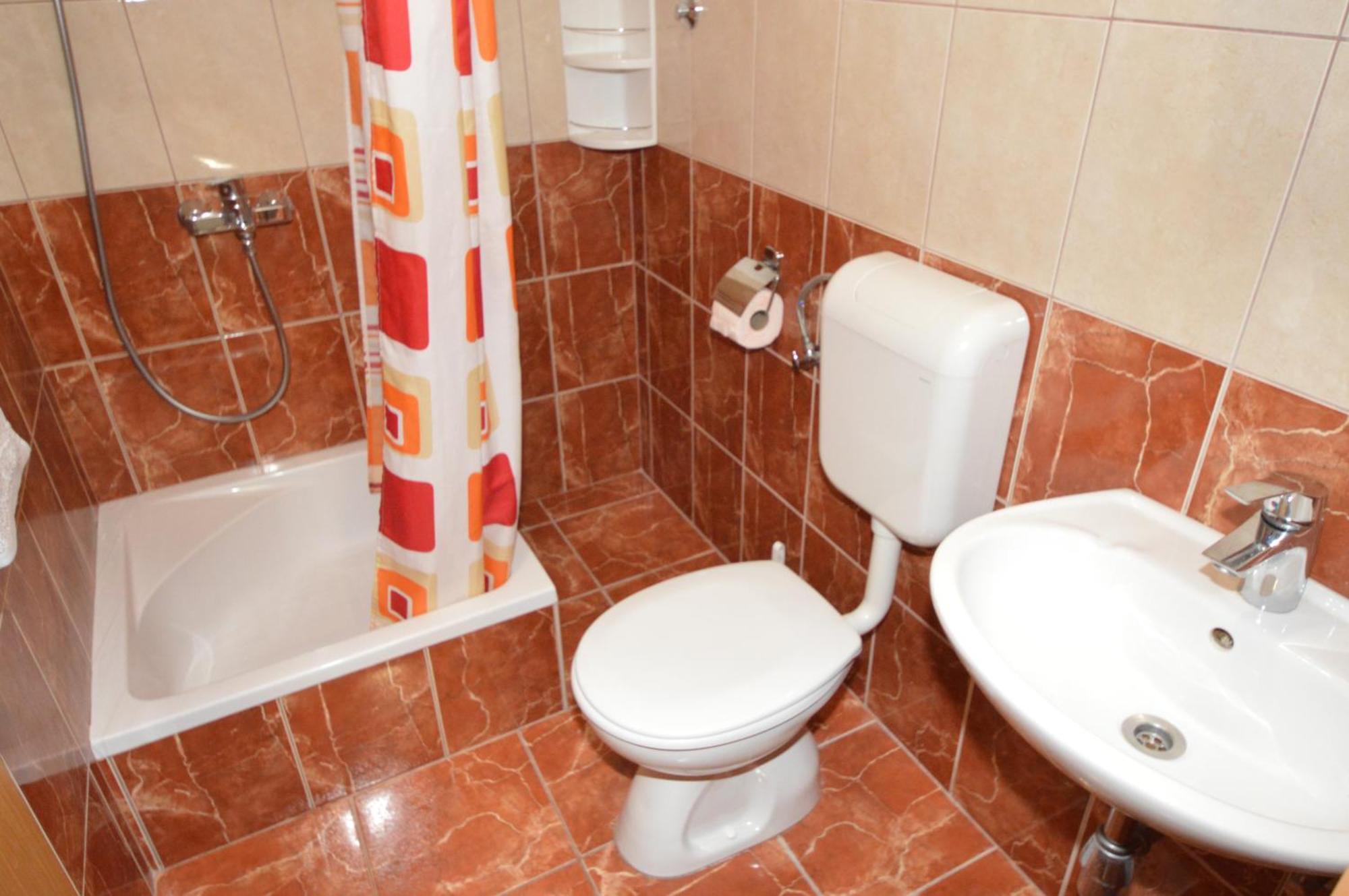 Apartment Hudovernik Baska Voda