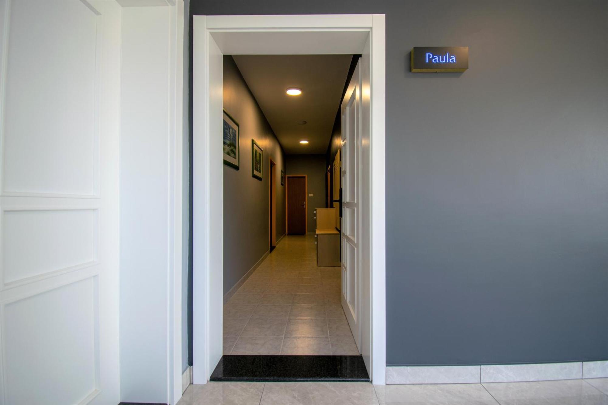 Hudovernik Apartment *
